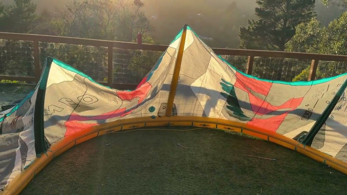 2023 Duotone Neo D/LAB 9m demo kite walk-around video