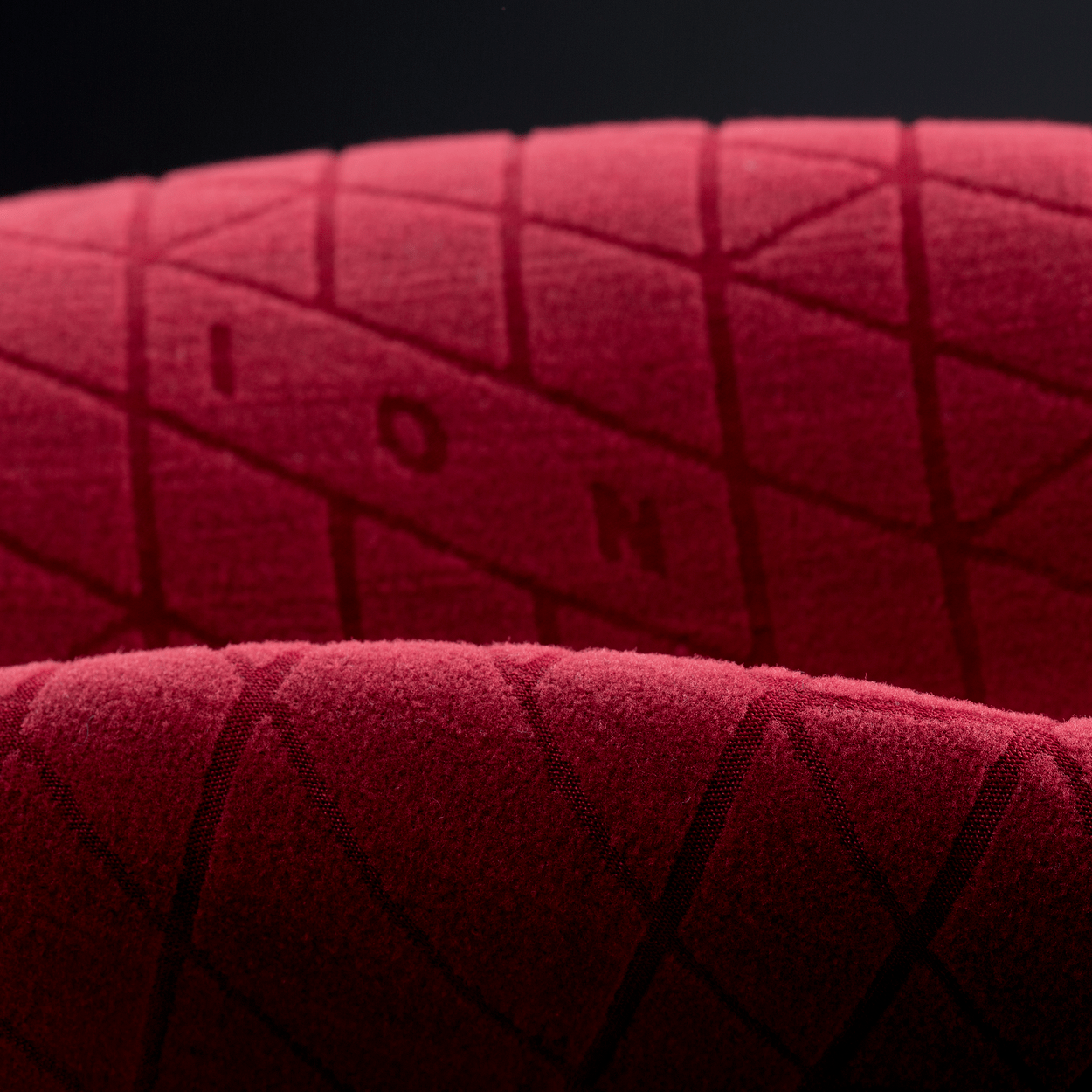 Graphene_Plush