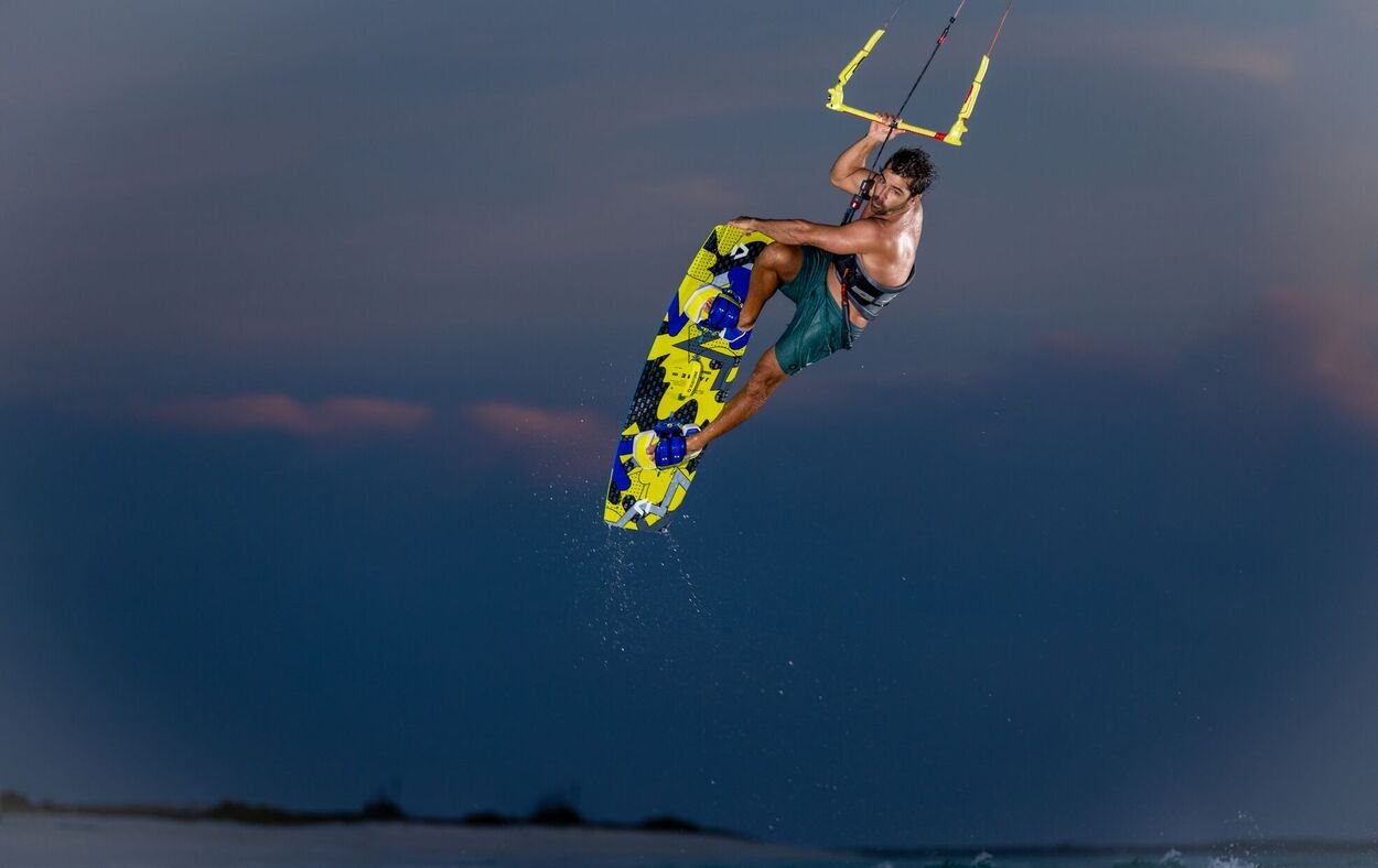 Duotone Entity Ergo 2024